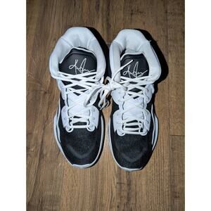 Nike Kyrie Infinity TB Promo Black White Sneakers Men's Size 10 DO9616-002